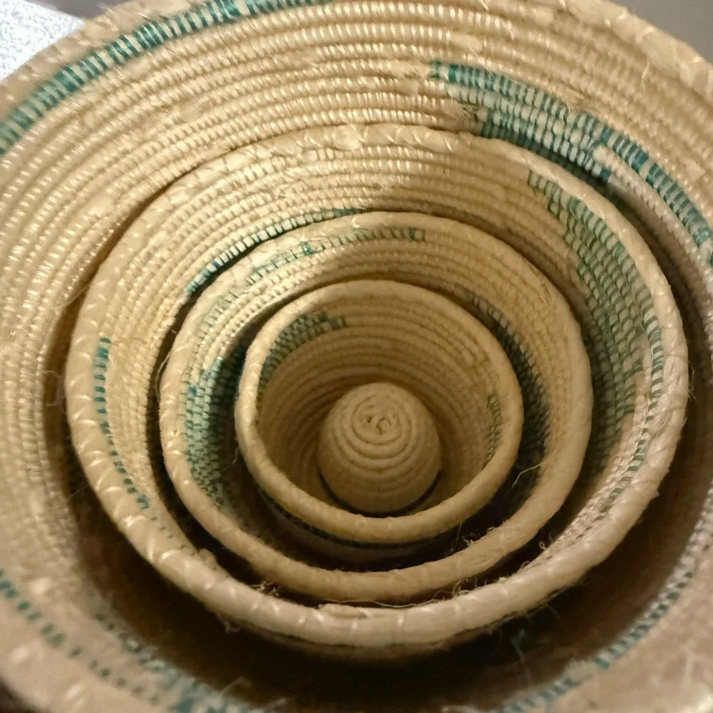 Rare Rwandan Handmade Nesting Baskets with Lids 2.5”-9.5” set of 5